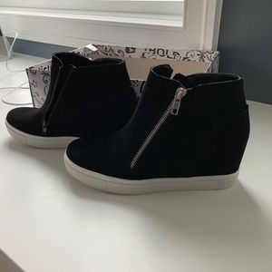 Brash Cece black faux suede wedge NWT